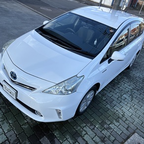 トヨタ・プリウスα