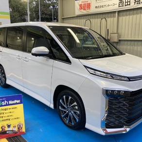 トヨタ・ヴォクシー