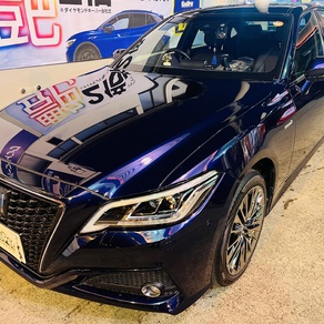 トヨタ・クラウン