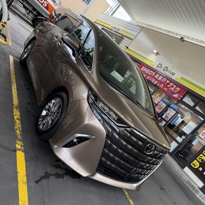 トヨタ・アルファード