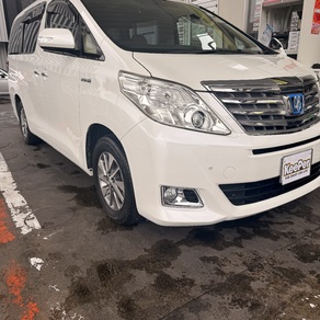 トヨタ・アルファード