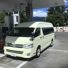 トヨタ・ハイエース (ハイルーフ・スーパーロング)