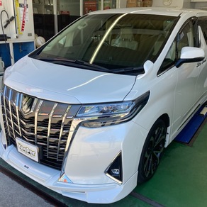 トヨタ・アルファード