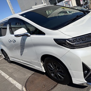 トヨタ・アルファード