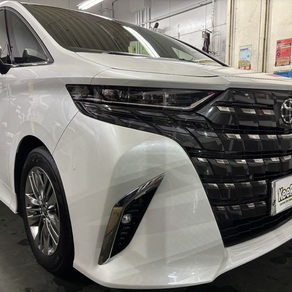 トヨタ・アルファード