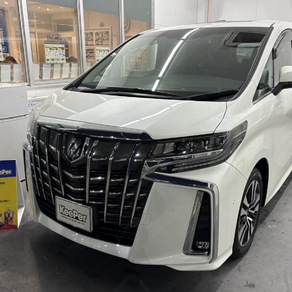 トヨタ・アルファード