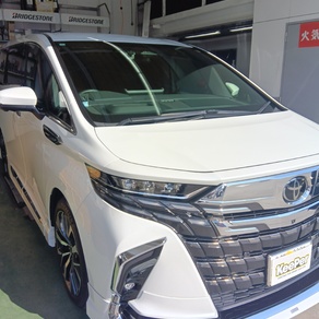 トヨタ・アルファード