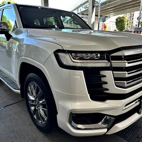 トヨタ・ランドクルーザー300