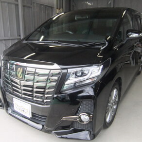 トヨタ・アルファード