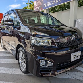 トヨタ・ヴォクシー