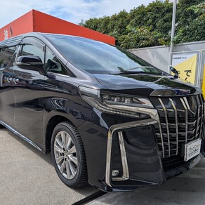 トヨタ・アルファード