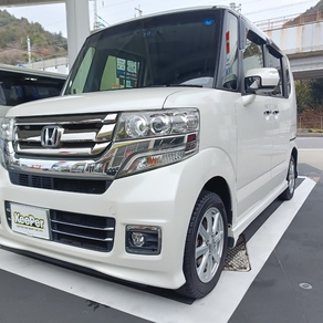 ホンダ・N-BOX カスタム