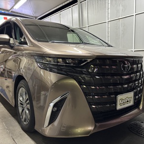 トヨタ・アルファード