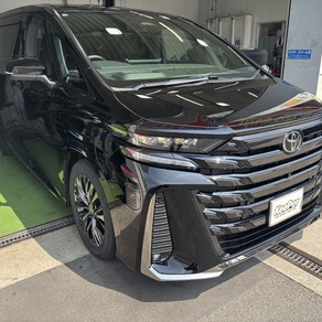 トヨタ・ヴェルファイア
