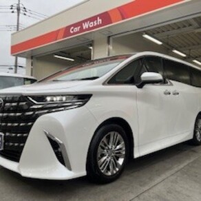 トヨタ・アルファード