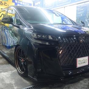 トヨタ・アルファード