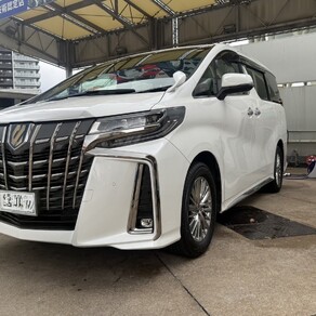 トヨタ・アルファード