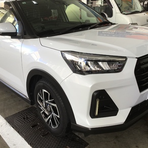 ダイハツ・ロッキー