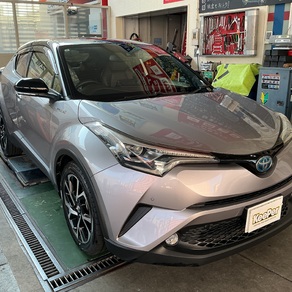 トヨタ・C-HR