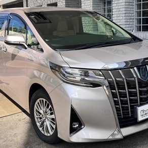 トヨタ・アルファード