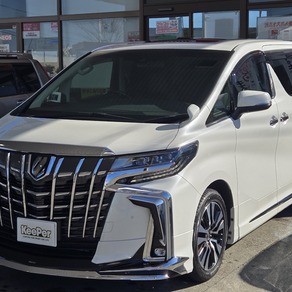 トヨタ・アルファード