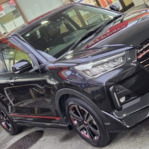 ダイハツ・ロッキー