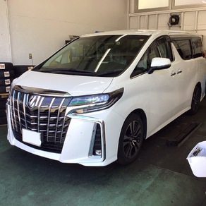 トヨタ・ヴェルファイア