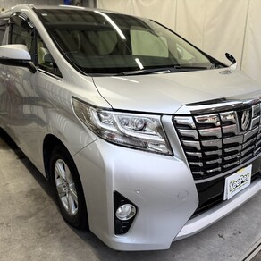 トヨタ・アルファード