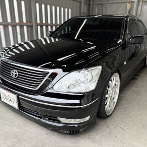 トヨタ・セルシオ