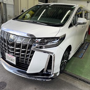 トヨタ・アルファード