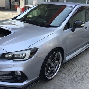 スバル・レヴォーグ