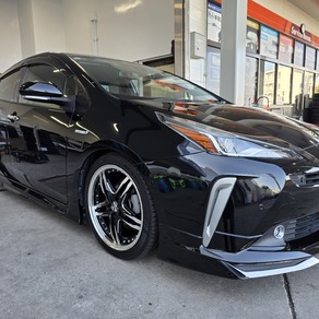 トヨタ・プリウス