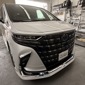 トヨタ・アルファード