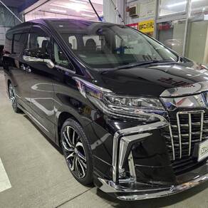 トヨタ・アルファード