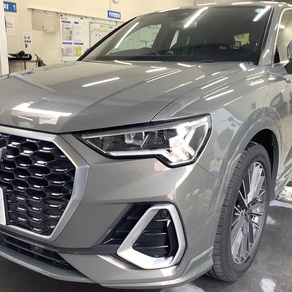 アウディ・Q3