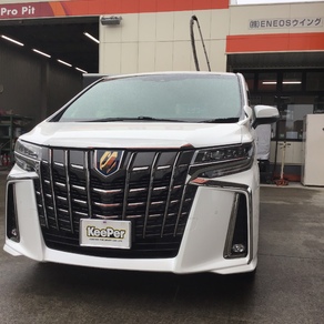 トヨタ・アルファード