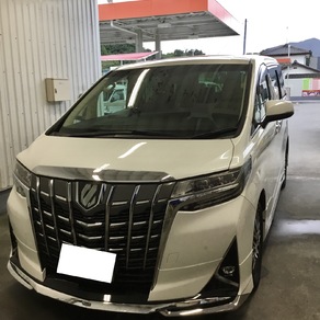 トヨタ・アルファード