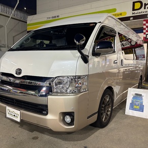 トヨタ・ハイエース (ハイルーフ・スーパーロング)