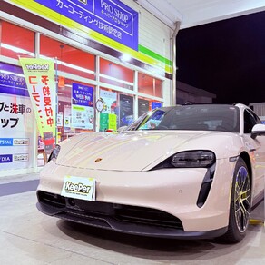 ポルシェ・タイカン