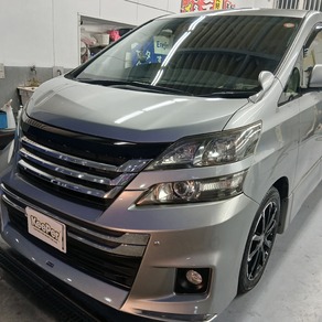 トヨタ・ヴェルファイア