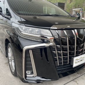 トヨタ・アルファード