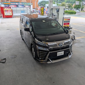 トヨタ・アルファード