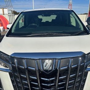 トヨタ・アルファード