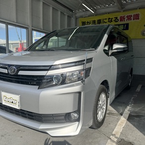 トヨタ・ヴォクシー