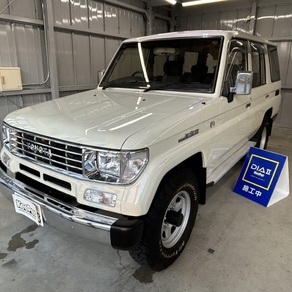 トヨタ・ランドクルーザー70