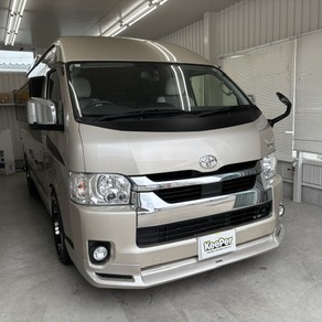 トヨタ・ハイエース (ハイルーフ・スーパーロング)