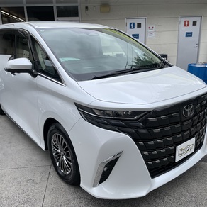 トヨタ・アルファード