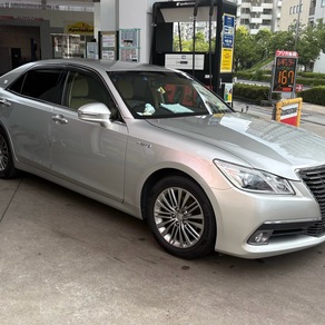 トヨタ・クラウン