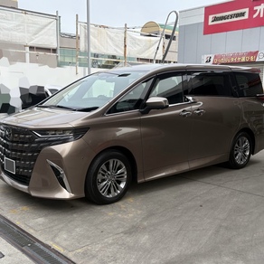 トヨタ・アルファード