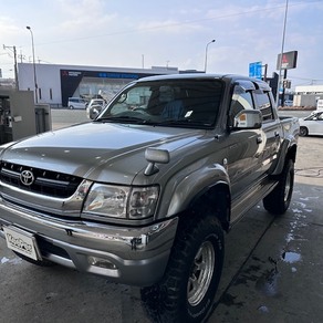 トヨタ・ハイラックス